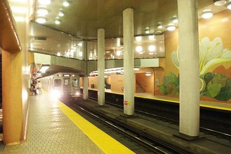 dupont_subway_station.jpg