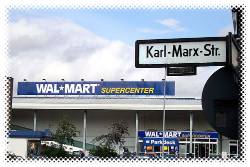 Wal-Mart on Karl-Marx-Strasse