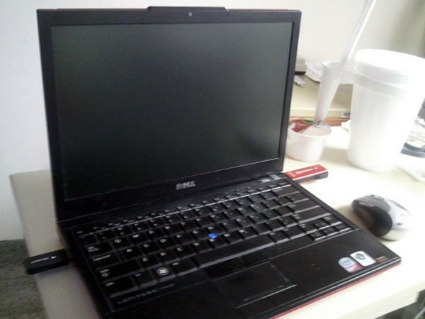 Joey's Dell e4300