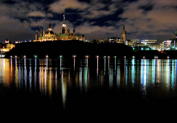 Parliament ottawa river night